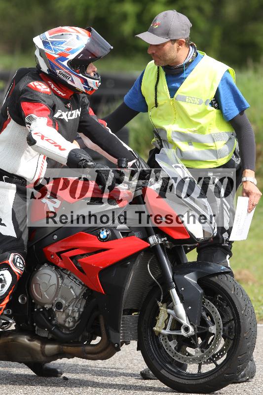 /Archiv-2025/10 23.04.2025 Cornu Master School ADR/gruen-vert/28